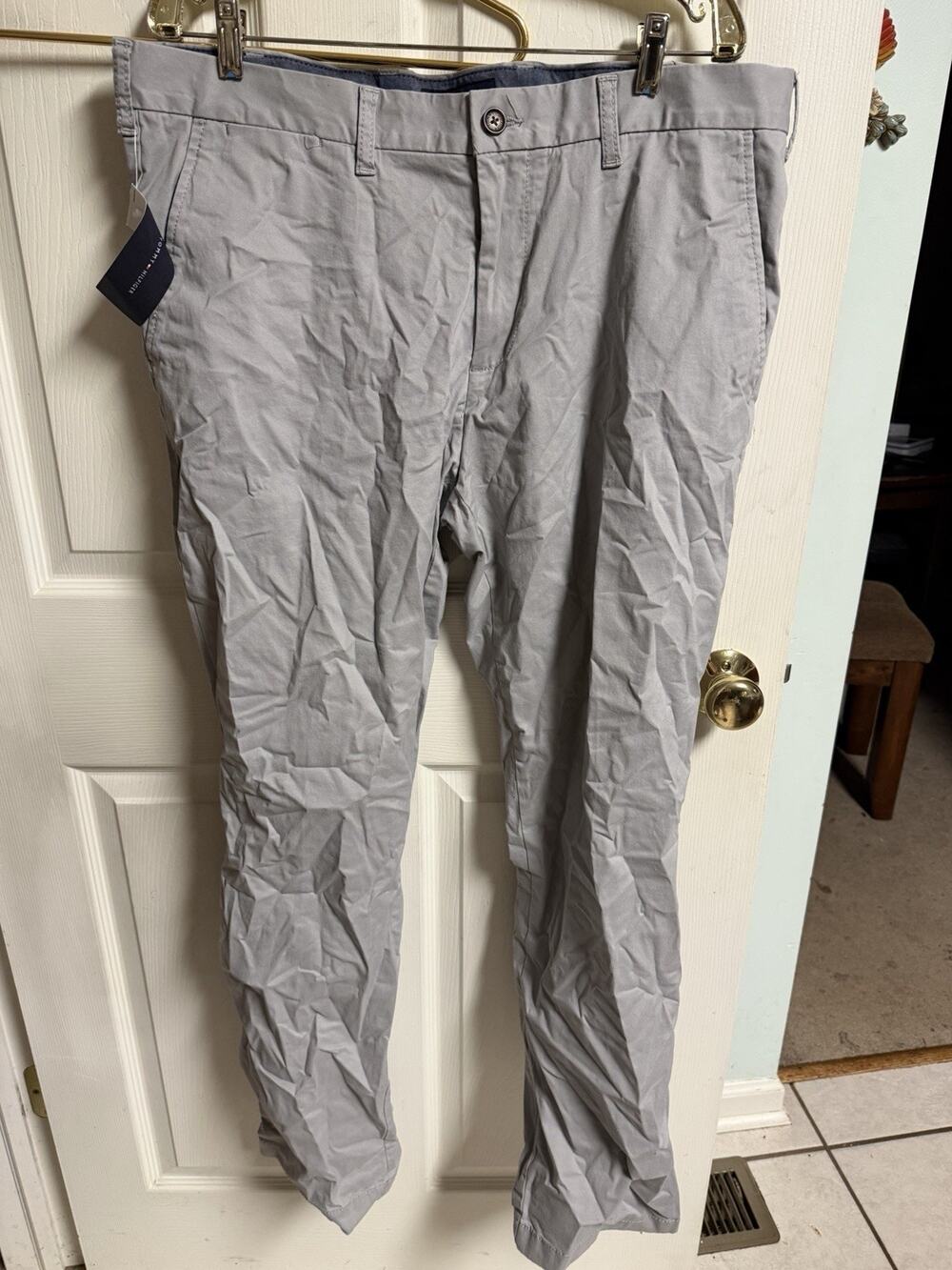 Tommy Hilfiger Mens Pants Size 38x34 Gray Tailored Fit Mid-Rise Pockets
